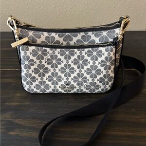 New without tags Kate Spade Black and White Floral Crossbody Bag